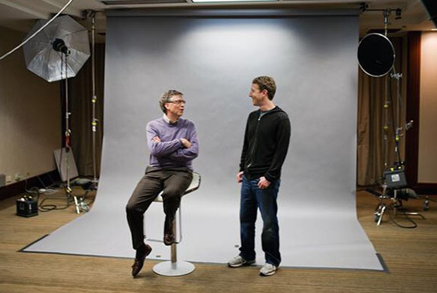Bill Gates dit que Mark Zuckerberg lui « doit » des pourboires